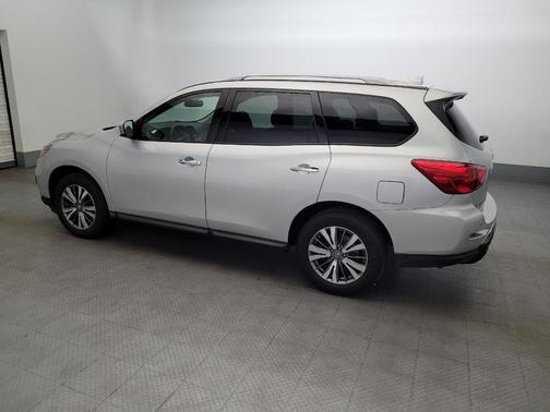 2019 Nissan Pathfinder SV