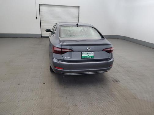Platinum Gray Metallic 2021 Volkswagen Jetta 1.4T SE