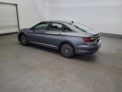 Platinum Gray Metallic 2021 Volkswagen Jetta 1.4T SE