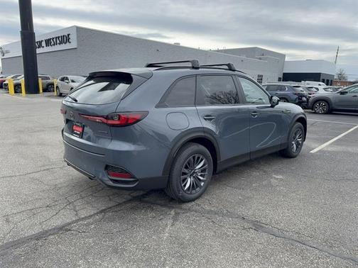 Polymetal Gray Metallic 2026 Mazda CX-70 SCP