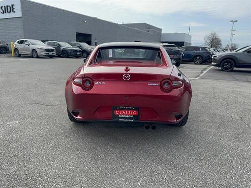 Soul Red Crystal Metallic 2026 Mazda MX-5 Miata GRAND TOURING