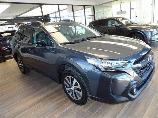 2023 Subaru Outback Premium