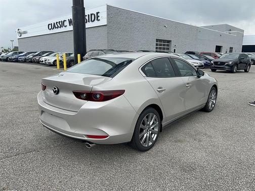 Platinum Quartz Metallic 2026 Mazda Mazda3 FWD w/Preferred Package