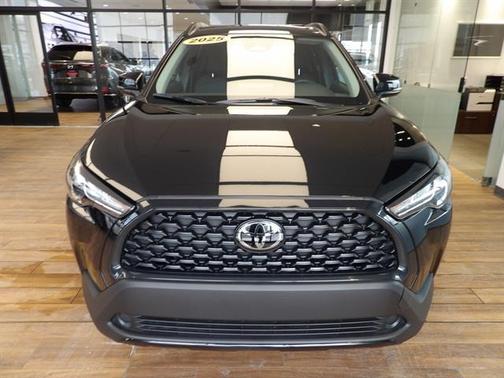 2025 Toyota Corolla Cross LE