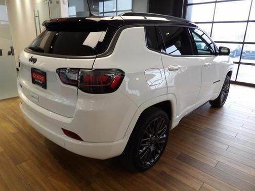 2022 Jeep Compass Altitude