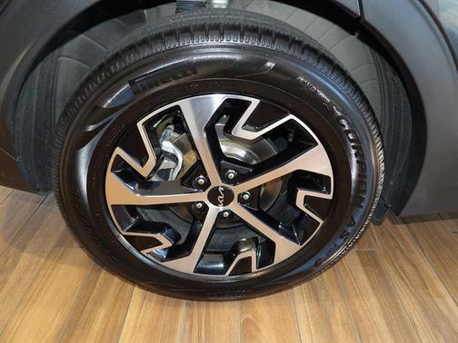 Gravity Gray 2023 Kia Sportage EX