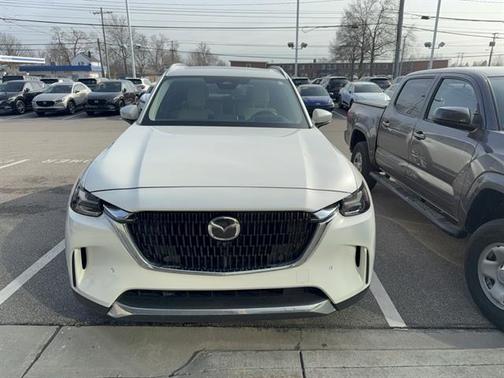 2024 Mazda CX-90 Premium Plus