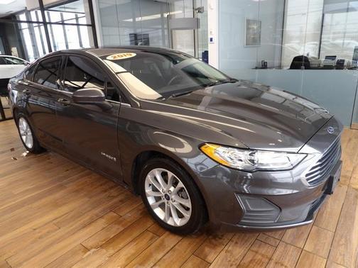 2019 Ford Fusion Hybrid SE