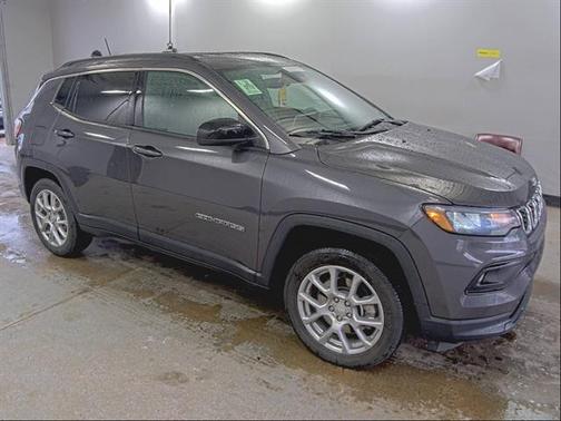 Dark Gray 2024 Jeep Compass Latitude Lux