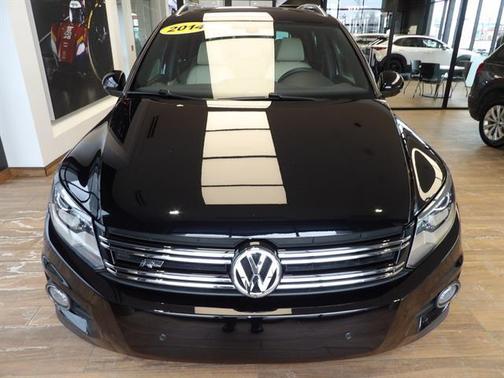 2014 Volkswagen Tiguan Auto R-Line