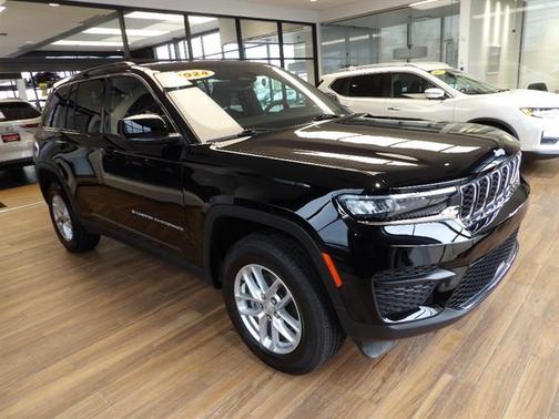 2024 Jeep Grand Cherokee Laredo X