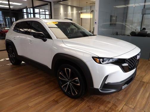 2025 Mazda CX-50 Premium Plus