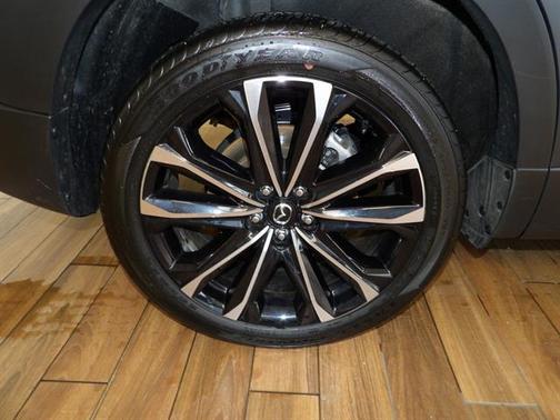 2025 Mazda CX-50 Premium Plus