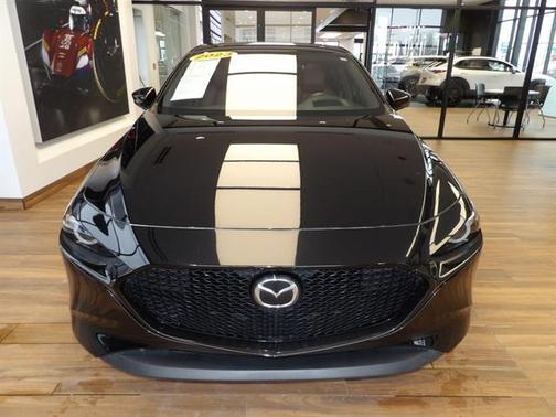 2023 Mazda Mazda3 FWD w/Premium Package