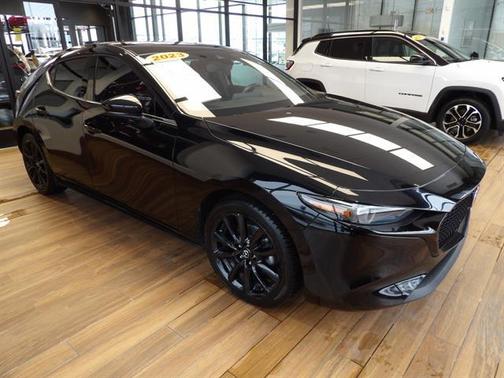 2023 Mazda Mazda3 FWD w/Premium Package