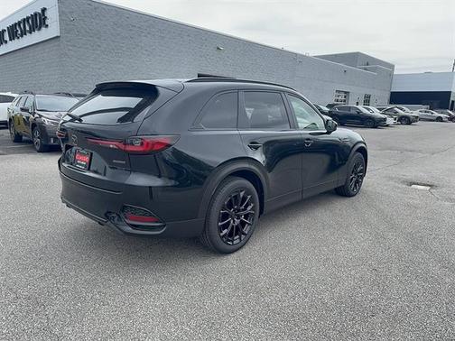 Jet Black Mica 2026 Mazda CX-70 3.3 TURBO PREFERRED