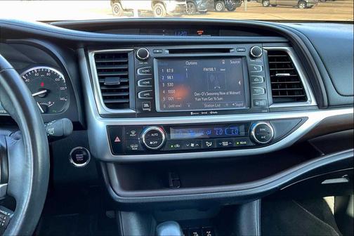 2016 Toyota Highlander Limited