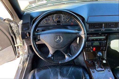 2000 Mercedes-Benz SL-Class 