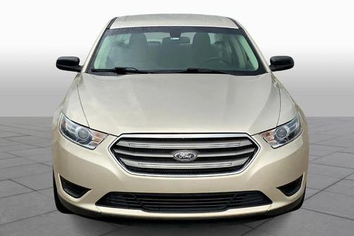 2018 Ford Taurus SE