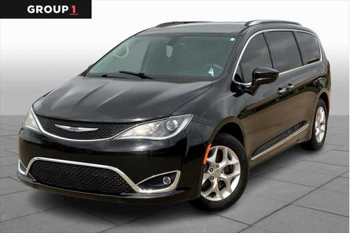 2019 Chrysler Pacifica Touring-L Plus
