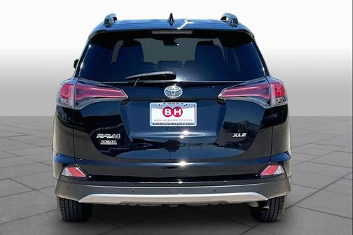 Black 2018 Toyota RAV4 XLE