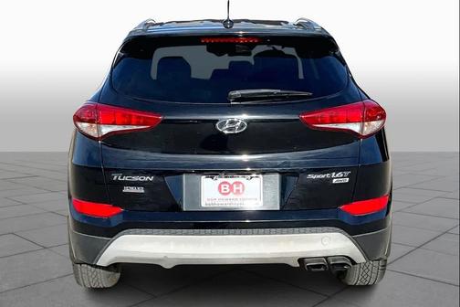 2017 Hyundai TUCSON Sport