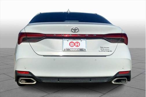 2022 Toyota Avalon Limited