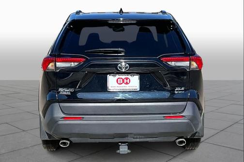 2025 Toyota RAV4 Hybrid XLE Premium