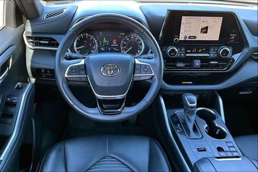 2023 Toyota Highlander XSE