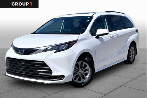 Ice Cap 2024 Toyota Sienna LE
