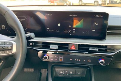 2025 Kia K5 EX