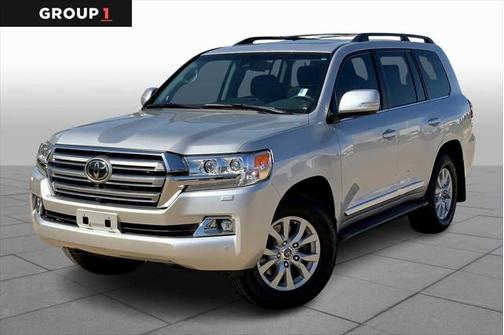 2017 Toyota Land Cruiser Base