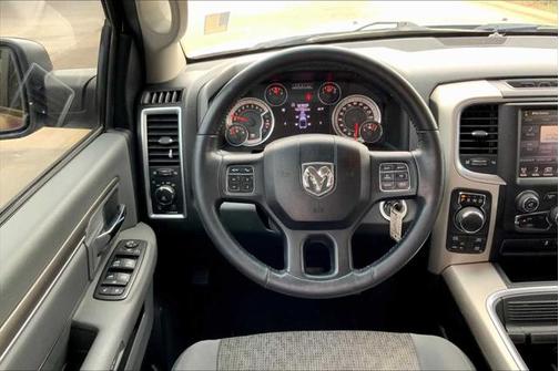2016 RAM 1500 Big Horn