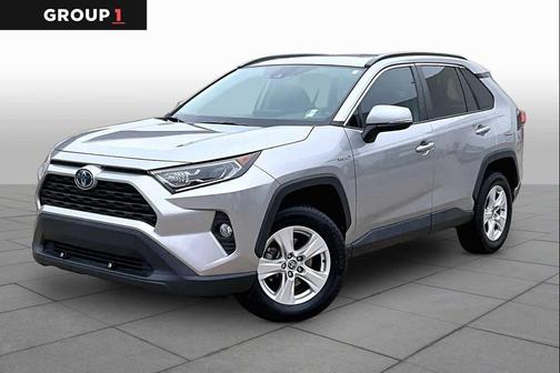 Silver Sky Metallic 2021 Toyota RAV4 Hybrid XLE