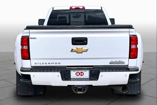 Summit White 2017 Chevrolet Silverado 3500 High Country