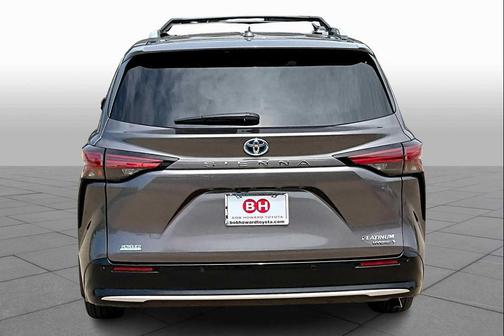 2023 Toyota Sienna Platinum 7 Passenger