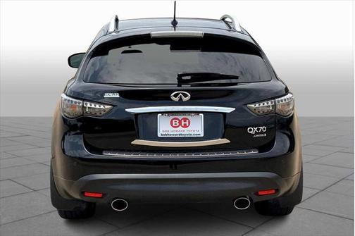 2017 INFINITI QX70 Base