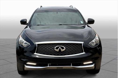 2017 INFINITI QX70 Base