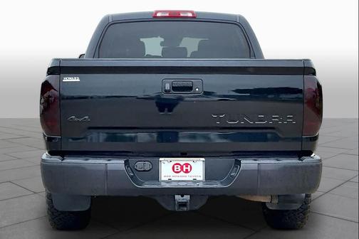 Midnight Black Metallic 2019 Toyota Tundra SR5