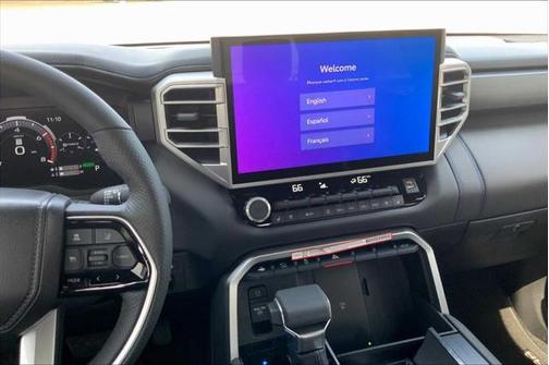 2025 Toyota Tundra Hybrid Platinum