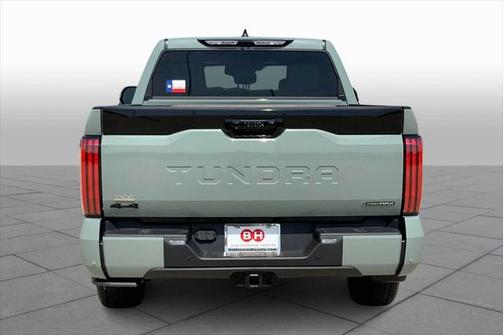 2025 Toyota Tundra Hybrid Platinum