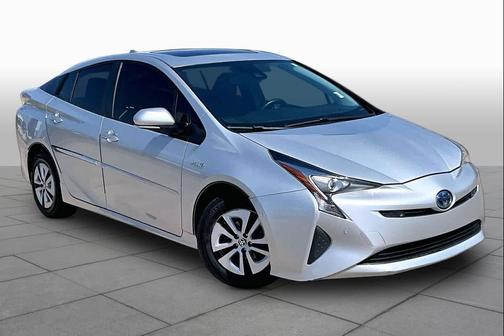 Classic Silver Metallic 2017 Toyota Prius Four Touring