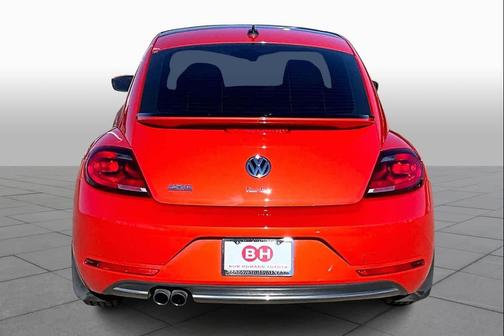 2018 Volkswagen Beetle 2.0T SE