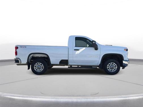 Summit White 2026 Chevrolet Silverado 2500 WT