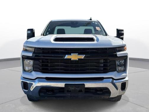 Summit White 2026 Chevrolet Silverado 2500 WT
