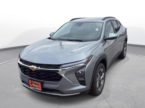 Sterling Gray Metallic 2026 Chevrolet Trax LT