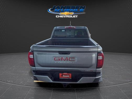 Sterling 2025 GMC Canyon AT4