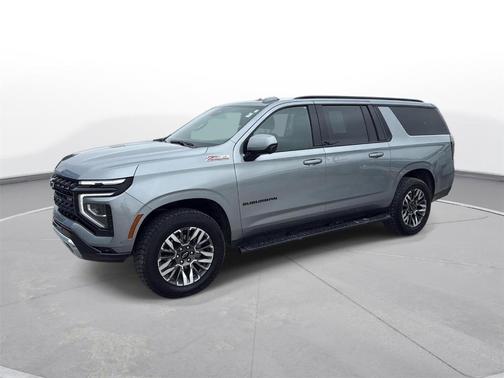 Sterling Gray Metallic 2025 Chevrolet Suburban Z71
