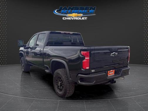Black 2026 Chevrolet Silverado 2500 ZR2