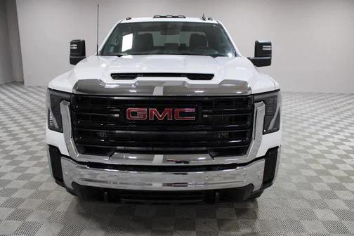 2026 GMC Sierra 2500 Base